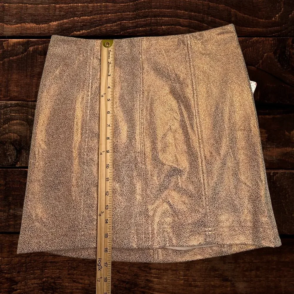 Free People High Waisted Metallic Rose Gold Suede Textured Mini Skirt Size 8